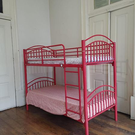 Dans L'Atelier Hostel Unidade Porta Nova Braga Eksteriør billede